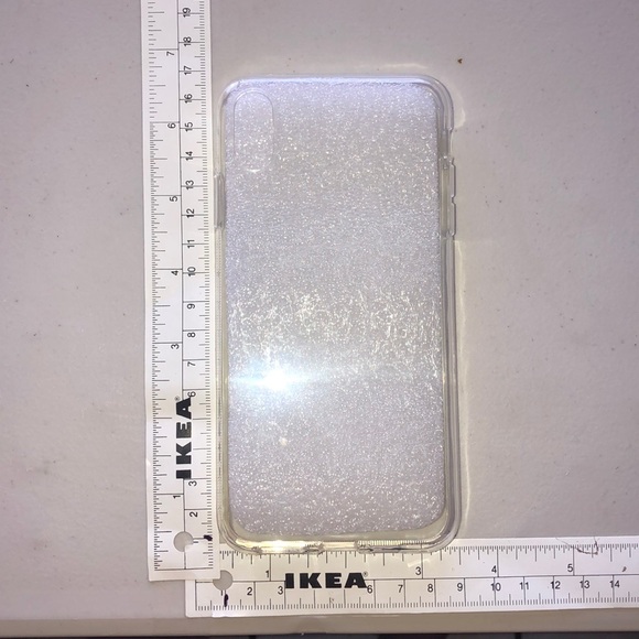 XS MAX CLEAR RUBBER CASE - Picture 2 of 2